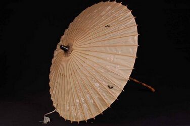 parasol, Japan, borduurwerk in zijde, borduurwerk; bamboe; gevlochten sluitkoord met knop